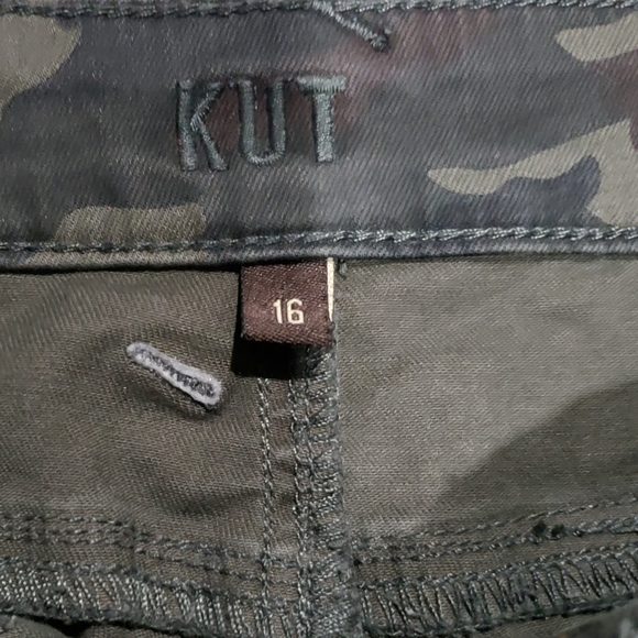 KUT From The Kloth Camo Ankle Skinny Jeans - Picture 6 of 7